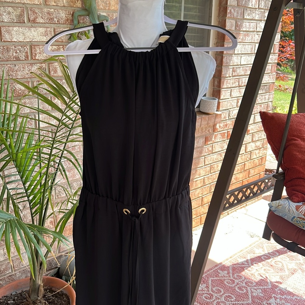 NWOT MICHAEL KORS HALTER JUMPSUIT …..747 - Picture 2 of 15